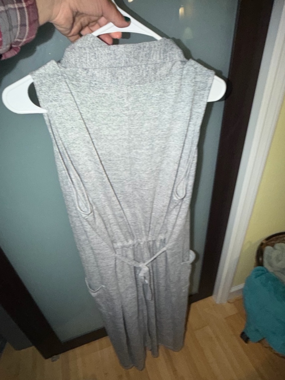 Banana Republic Gray Sleeveless Knit Sweater